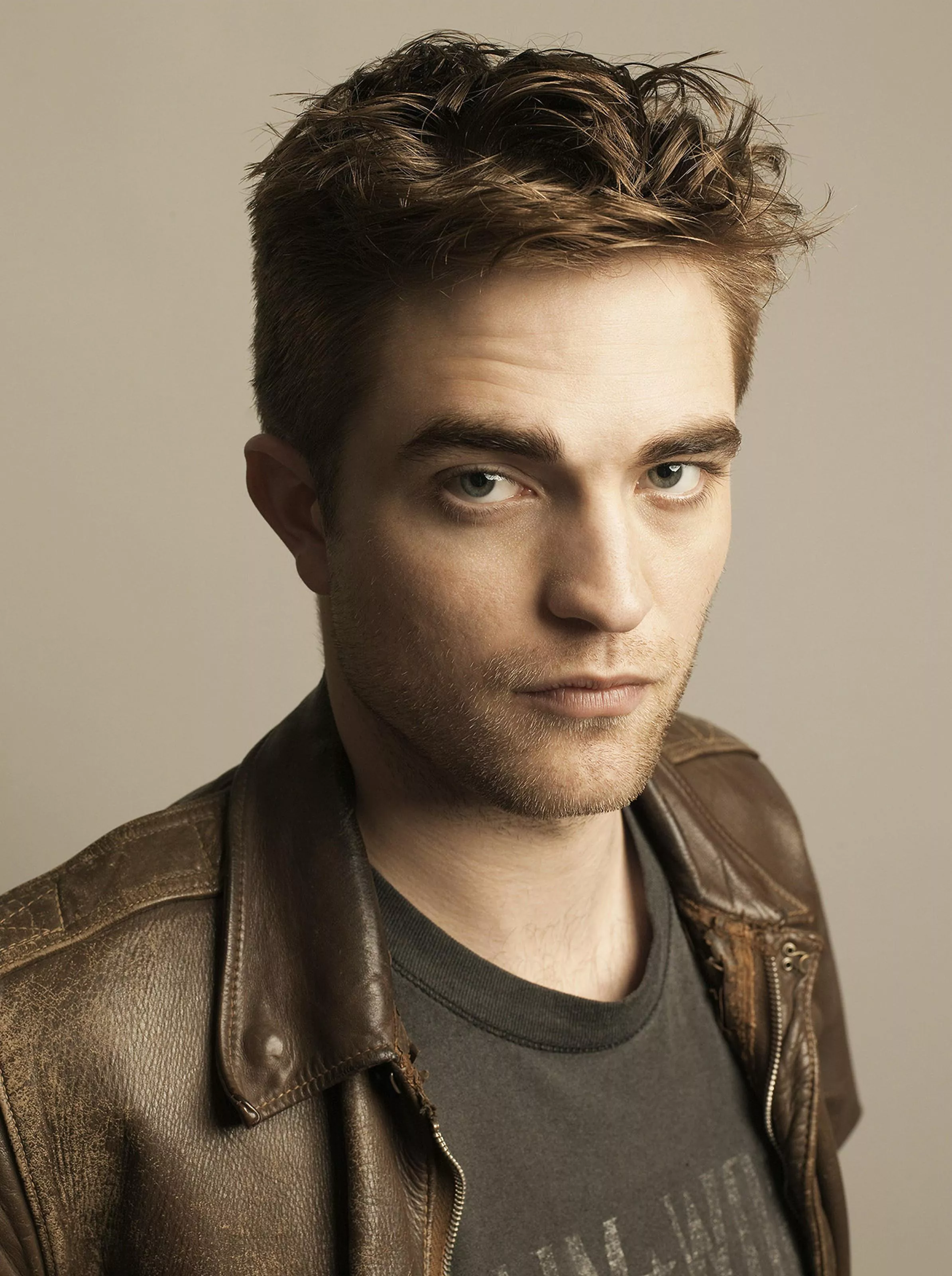 Feliz cumpleaños Robert Pattinson