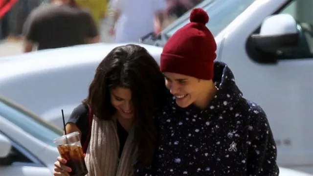 Selena Gomez y Justin Bieber juntos de paseo