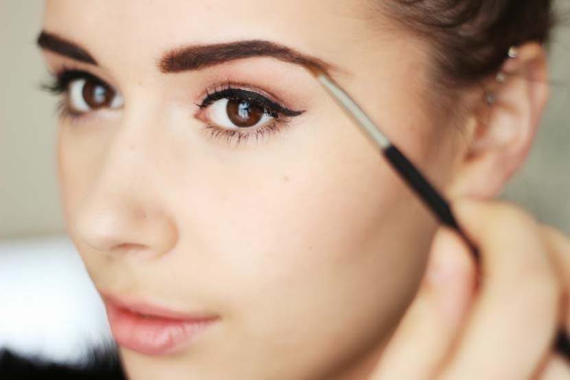 4 cosas que tienes que saber sobre el maquillaje de cejas