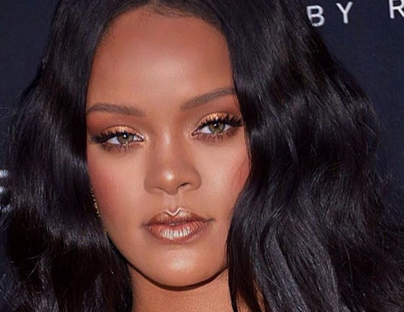 El look de Rihanna perfecto para copiar este verano