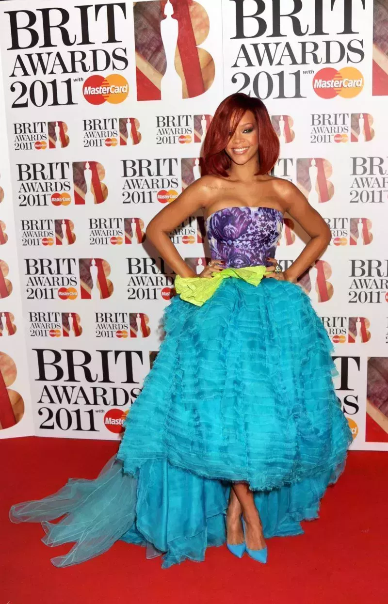 Fotos de la transformación de Rihanna en la alfombra roja a lo largo de los años