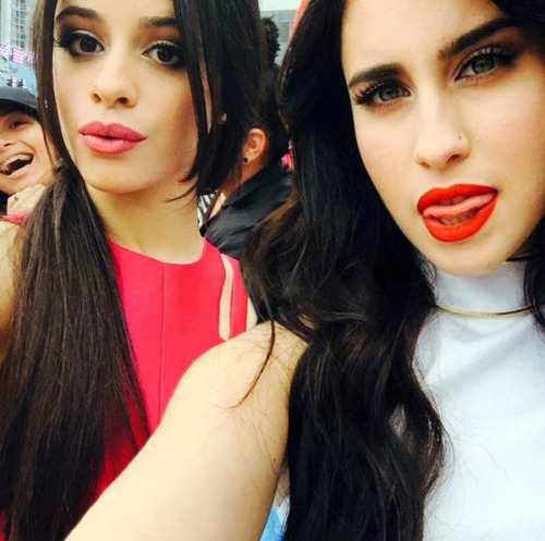  Camila y Lauren de Fifth Harmony