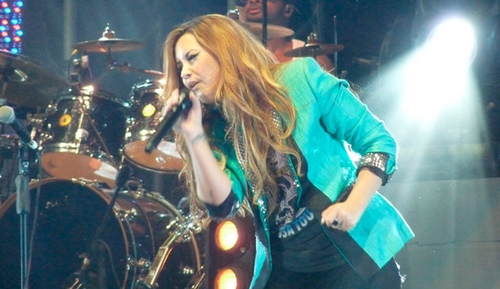 demi-lovato-en-peru-001