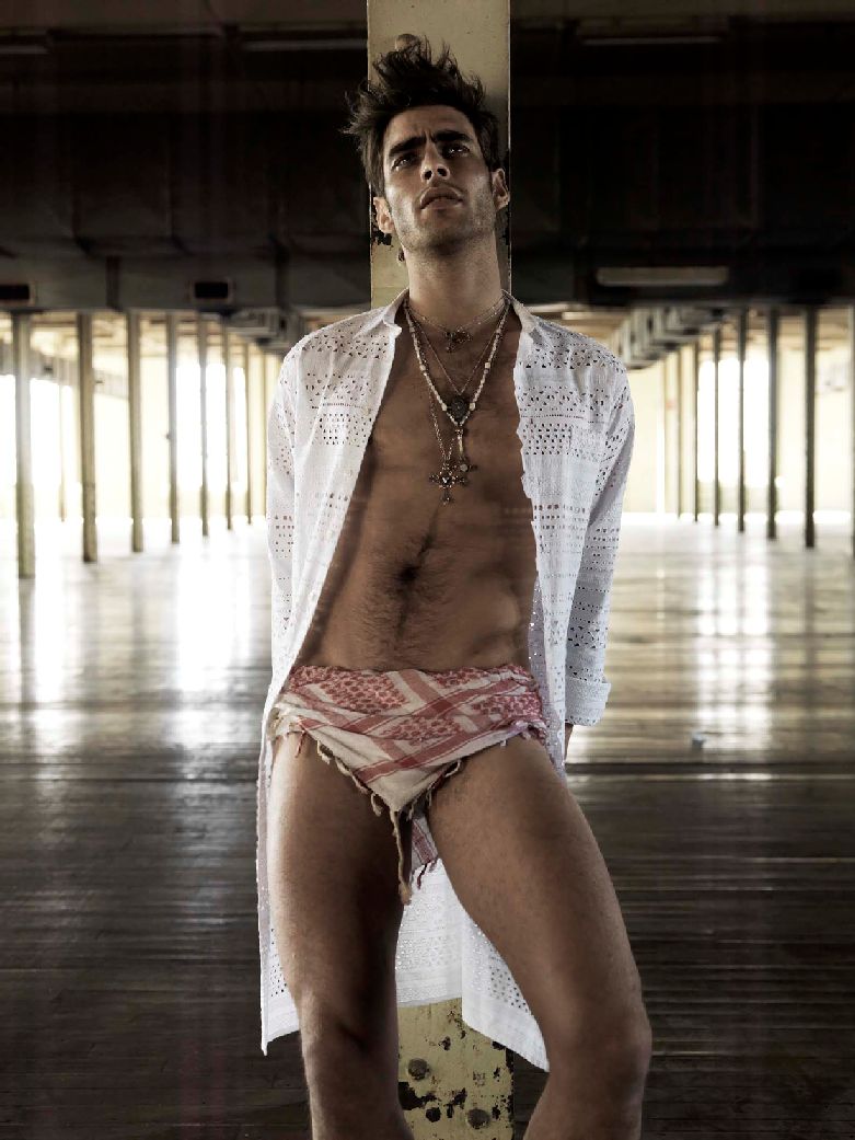 Resultado de imagen para Jon Kortajarena desnudo