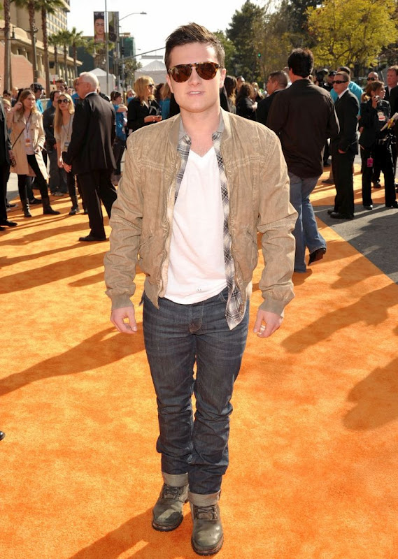 hunger-games-kids-choice-awards-01