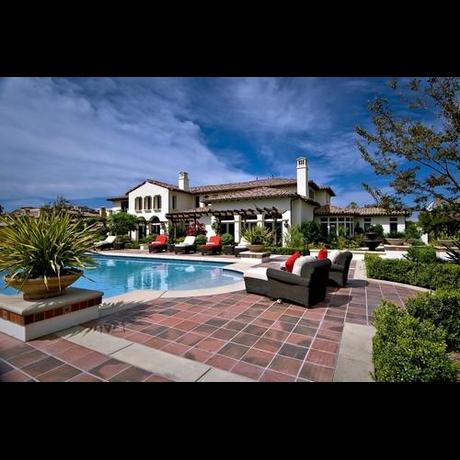 justin-bieber-calabasas-mansion-002