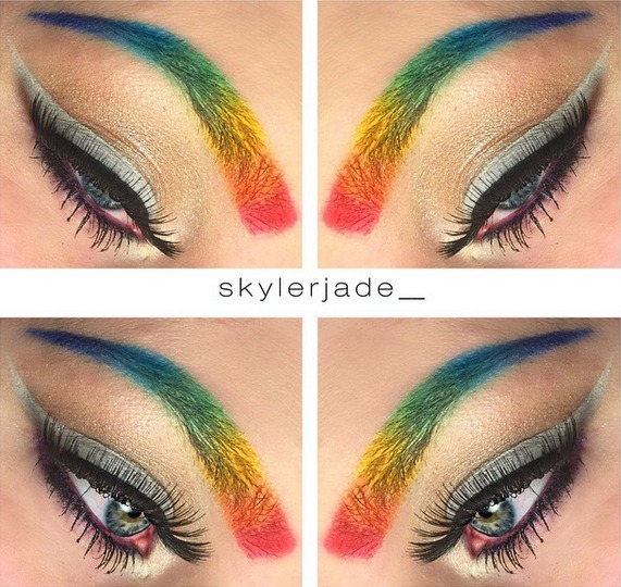 Tendencia cejas colores