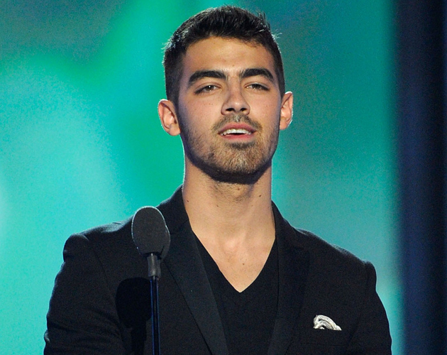 Joe Jonas no solo actúa también produce Joe Jonas no solo actúa también produce