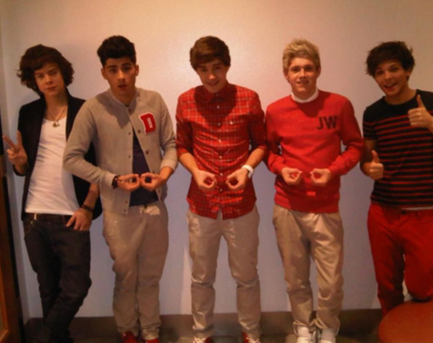 Los One Direction ya tienen 2 millones de fans en Facebook Los One Direction ya tienen 2 millones de fans en Facebook