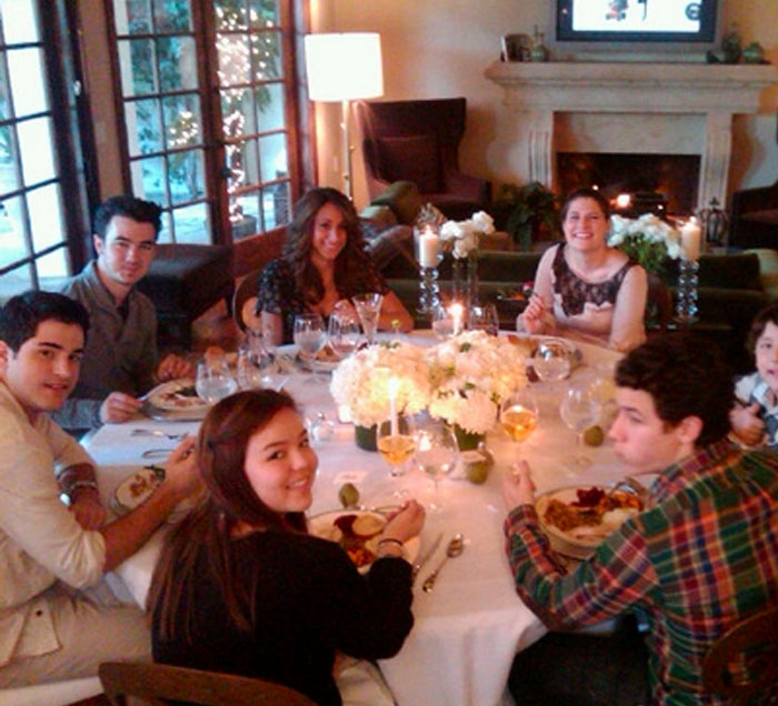 Los Jonas Brothers al completo, ¿quién falta?