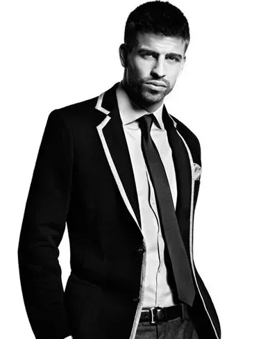 Piqué nos seguirá Mango-neando Piqué nos seguirá Mango-neando