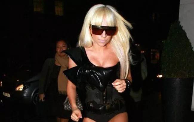 Lady Gaga quiere pisar fuerte con 'You and I' Lady Gaga quiere pisar fuerte con 'You and I'