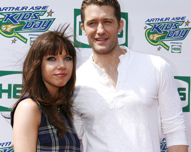 Carly Rae Jepsen se une a Matthew Morrison por el tenis Carly Rae Jepsen se une a Matthew Morrison por el tenis