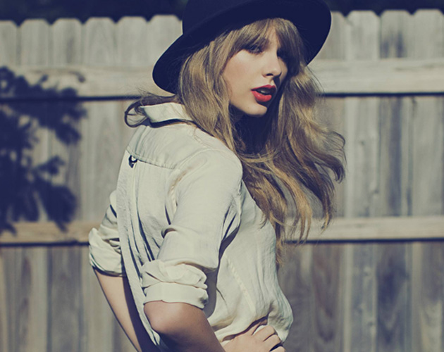 Taylor Swift estrena su single 'Red' Taylor Swift estrena su single 'Red'