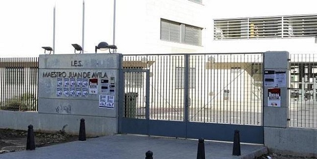 La última víctima del bullying es despedida entre lágrimas