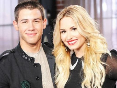 Demi Lovato y Nick Jonas juntos (en el estudio)