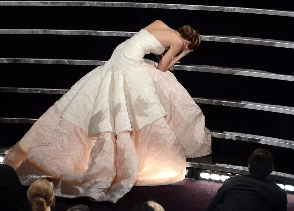 Oscars: Jennifer Lawrence mejor actriz... y mejor caída