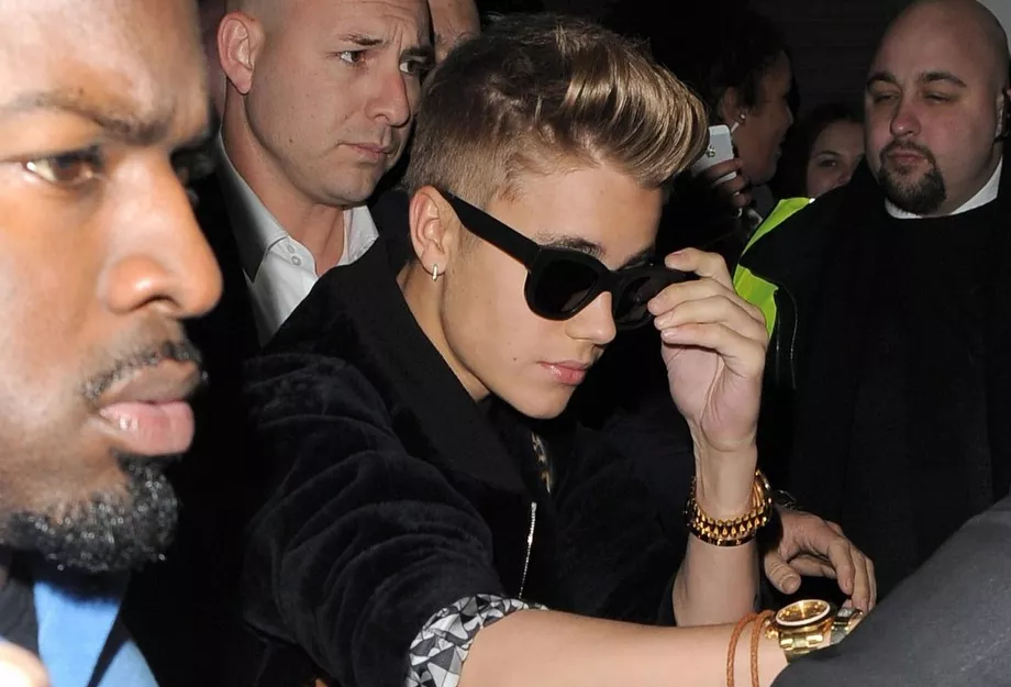 Justin Bieber celebra su PEOR CUMPLEAÑOS