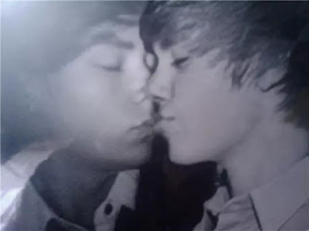 justin bieber es gay