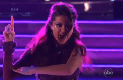 Selena Gomez presenta "Come & Get It" en Dancing with the Stars