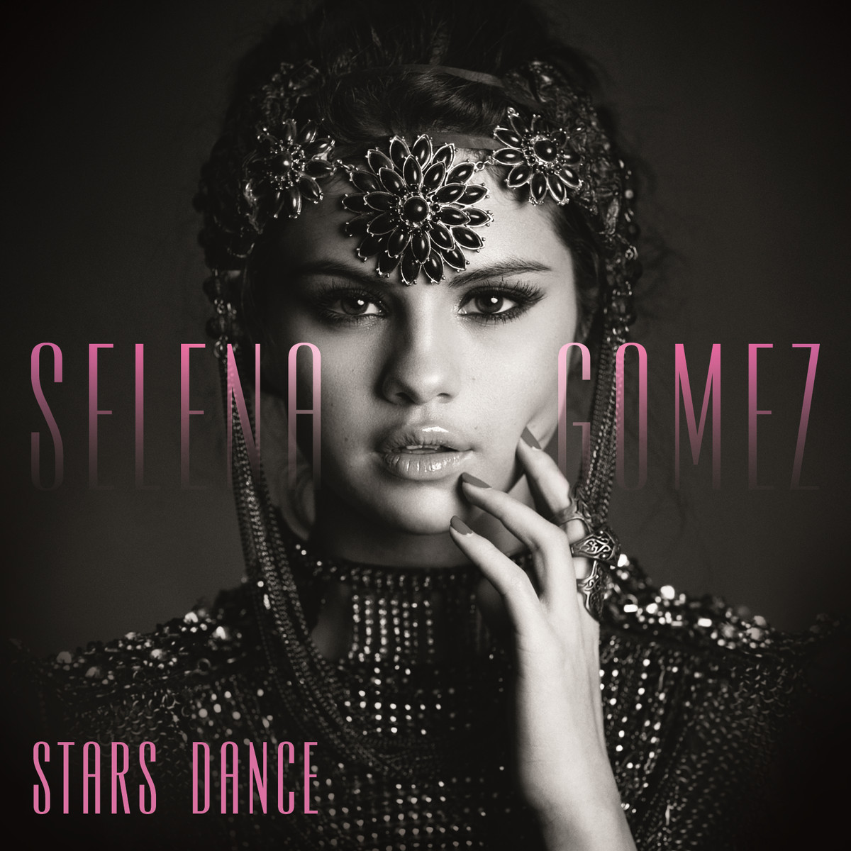 Escucha "Slow Down", el nuevo single de Selena Gomez