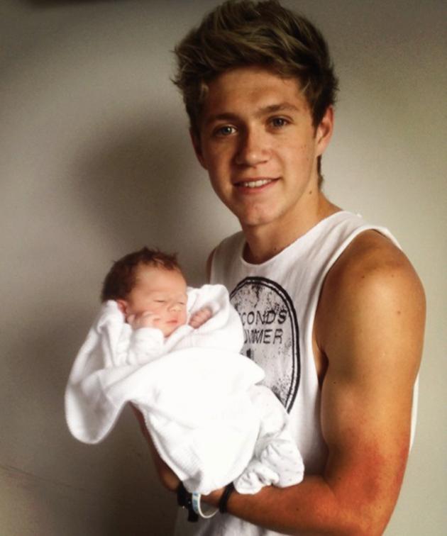 Niall Horan ya es tío! Niall Horan ya es tío!