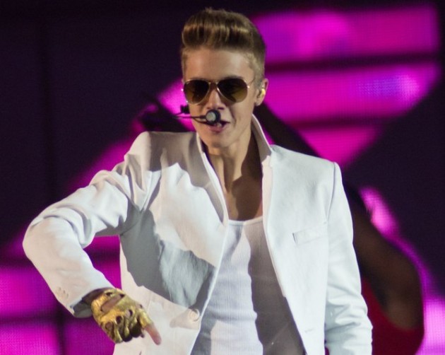 Ariana Grande revela mensajes de "coqueteo" que le envió Justin Bieber Ariana Grande revela mensajes de "coqueteo" que le envió Justin Bieber