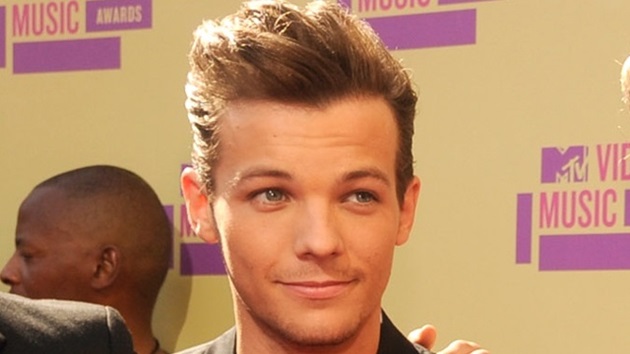 Louis Tomlinson se queda sin voz durante un concierto en Australia Louis Tomlinson se queda sin voz durante un concierto en Australia