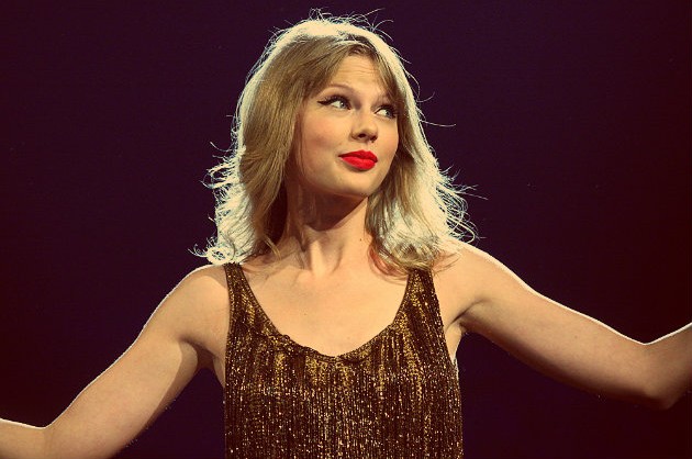 Los celos amorosos de Taylor Swift Los celos amorosos de Taylor Swift