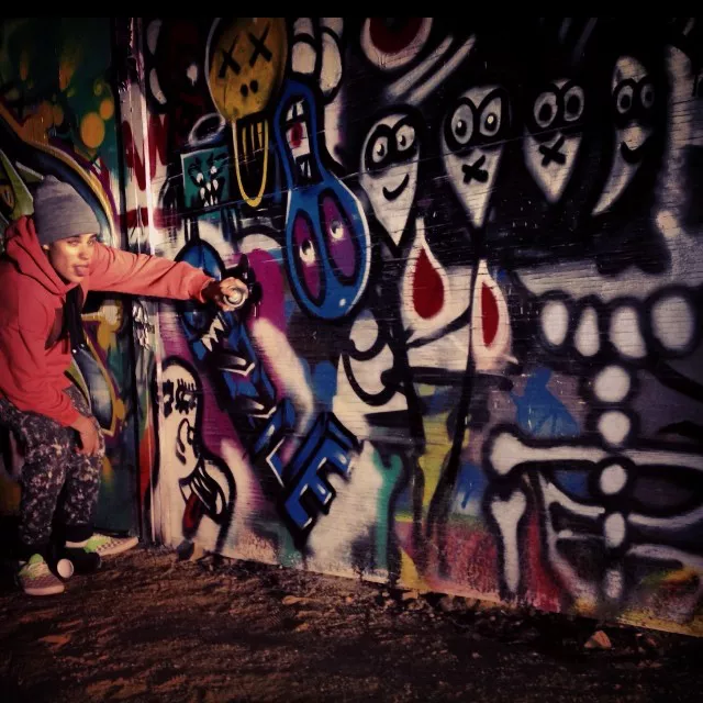 justin bieber graffiti