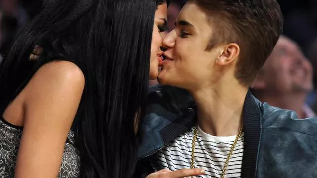 ¿Cómo reconquistó Justin Bieber a Selena Gómez? ¿Cómo reconquistó Justin Bieber a Selena Gómez?