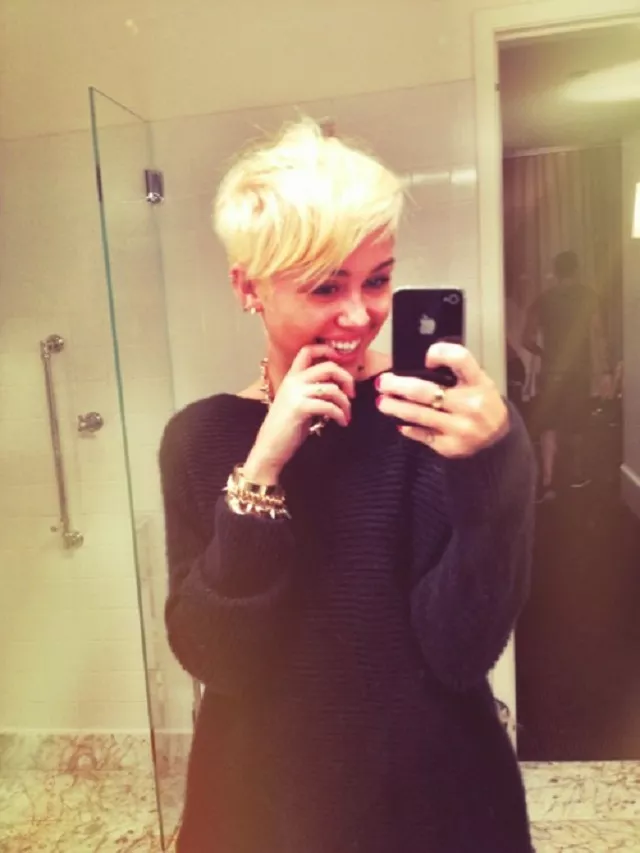Niall Horan copia el estilo de Miley Cyrus
