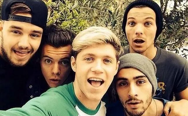 One Direction se apunta a la moda selfie