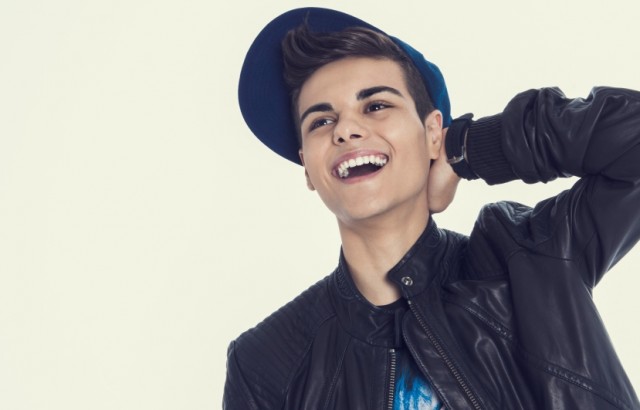 Abraham Mateo graba un video para sus fans peruanas