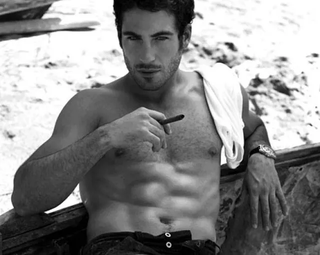 Las fotos más hot de Miguel Ángel Silvestre