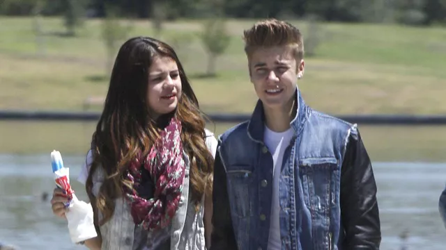 Selena Gomez se enfada con Justin Bieber