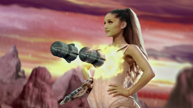 Ariana Grande estrena el videoclip de 'Break free'