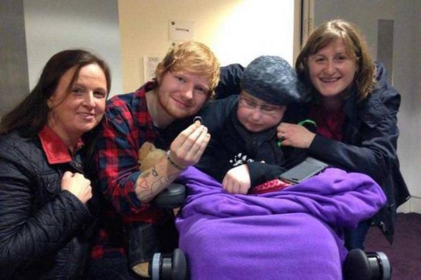 ¡Ed Sheeran se casa con una fan! ¡Ed Sheeran se casa con una fan!
