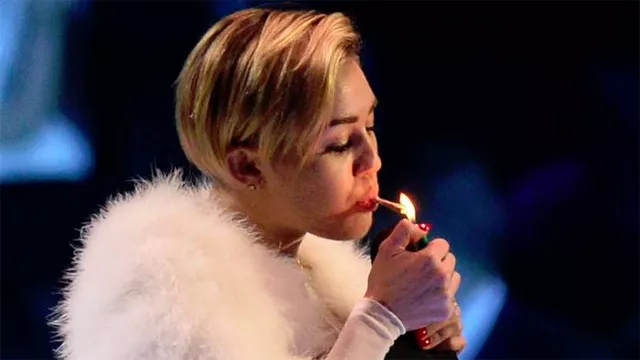Miley Cyrus vuelve a ser acusada