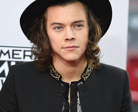 Harry Styles tiene una nueva canción como solista Harry Styles tiene una nueva canción como solista