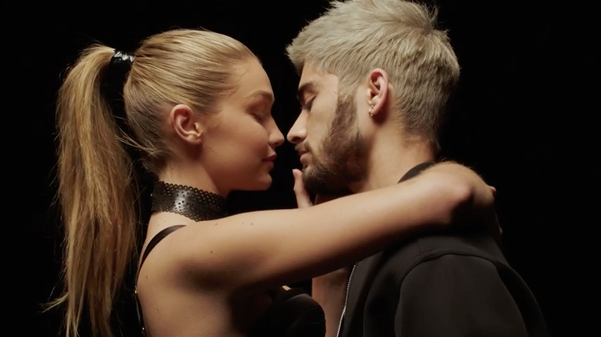 ¡Ya se puede escuchar 'Pillowtalk', de Zayn Malik! ¡Ya se puede escuchar 'Pillowtalk', de Zayn Malik!