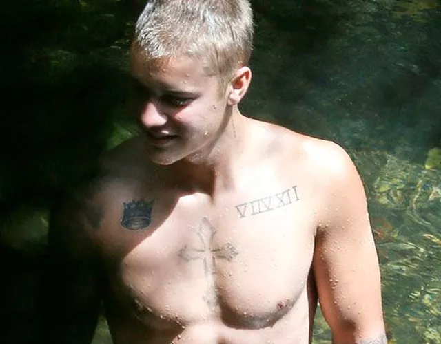 Justin Bieber pene asegurado