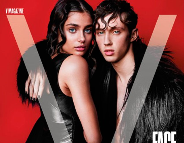 Troye Sivan sin camiseta en V Magazine