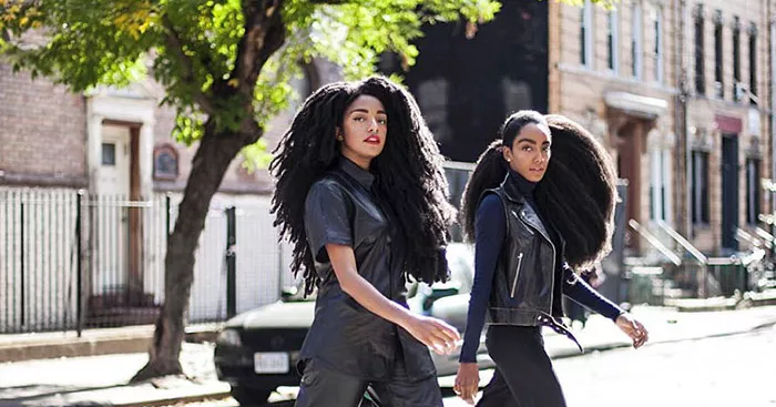 gemelas reivindican el cabello afro natural
