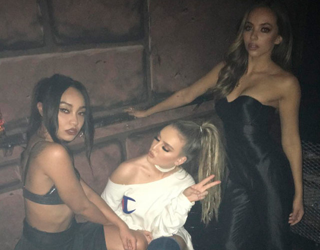Little Mix se convierten en trío en un concierto en California Little Mix se convierten en trío en un concierto en California