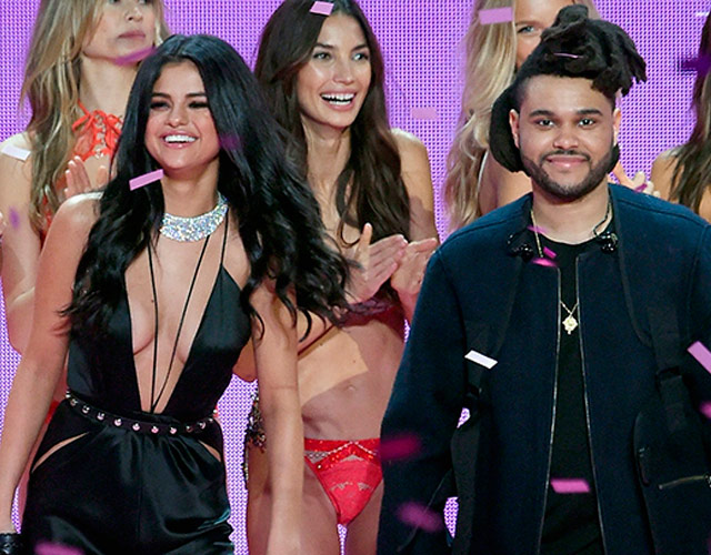 El beso de Selena Gómez y The Weeknd en su primer selfie