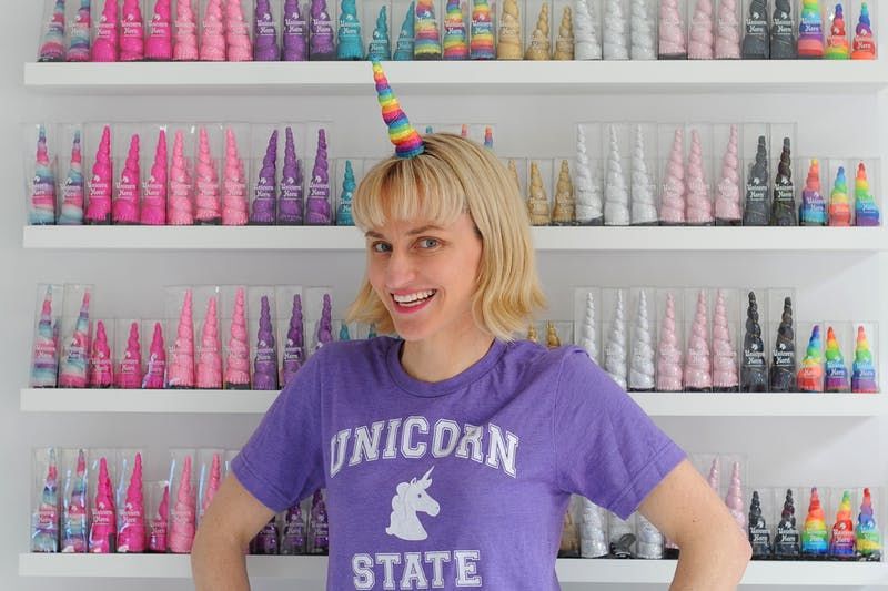 Esta tienda vende todo lo que necesitas para sentirte un unicornio