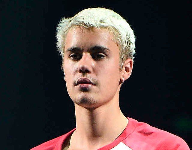 Los testículos de Justin Bieber le llevan a los tribunales Los testículos de Justin Bieber le llevan a los tribunales
