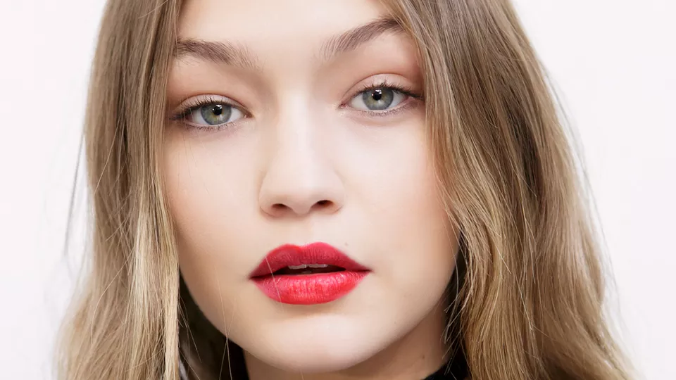 gigi hadid truco acne