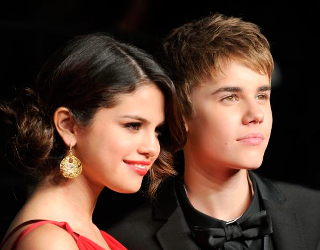 Justin Bieber y Selena Gómez, juntos en casa de ella Justin Bieber y Selena Gómez, juntos en casa de ella